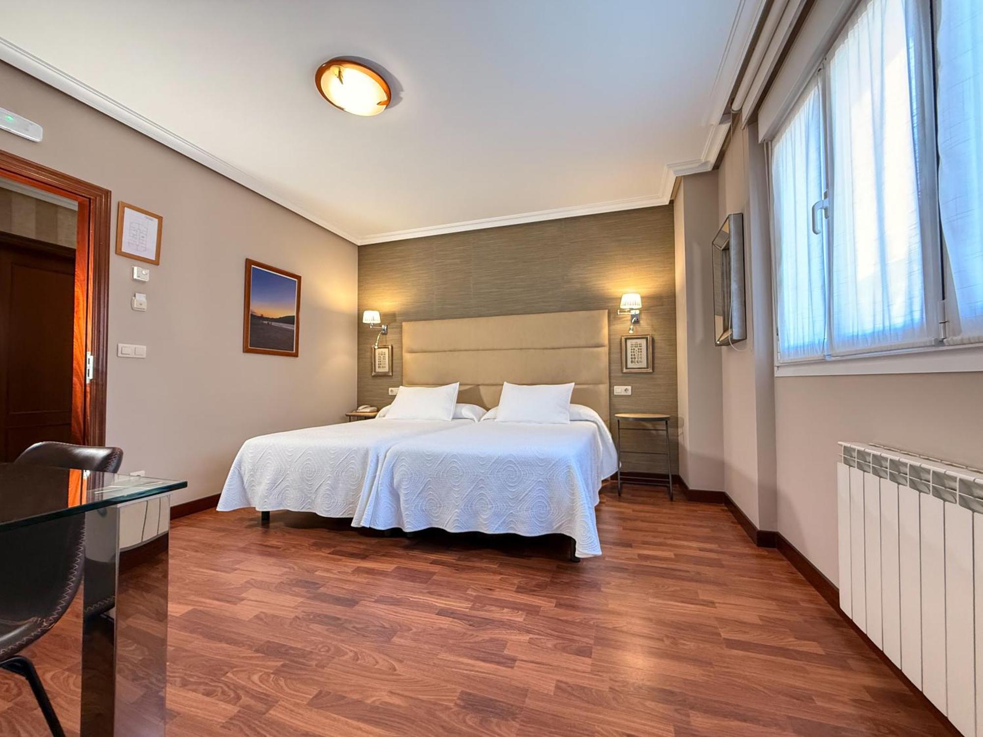 Hotel Verdemar Ribadesella Esterno foto