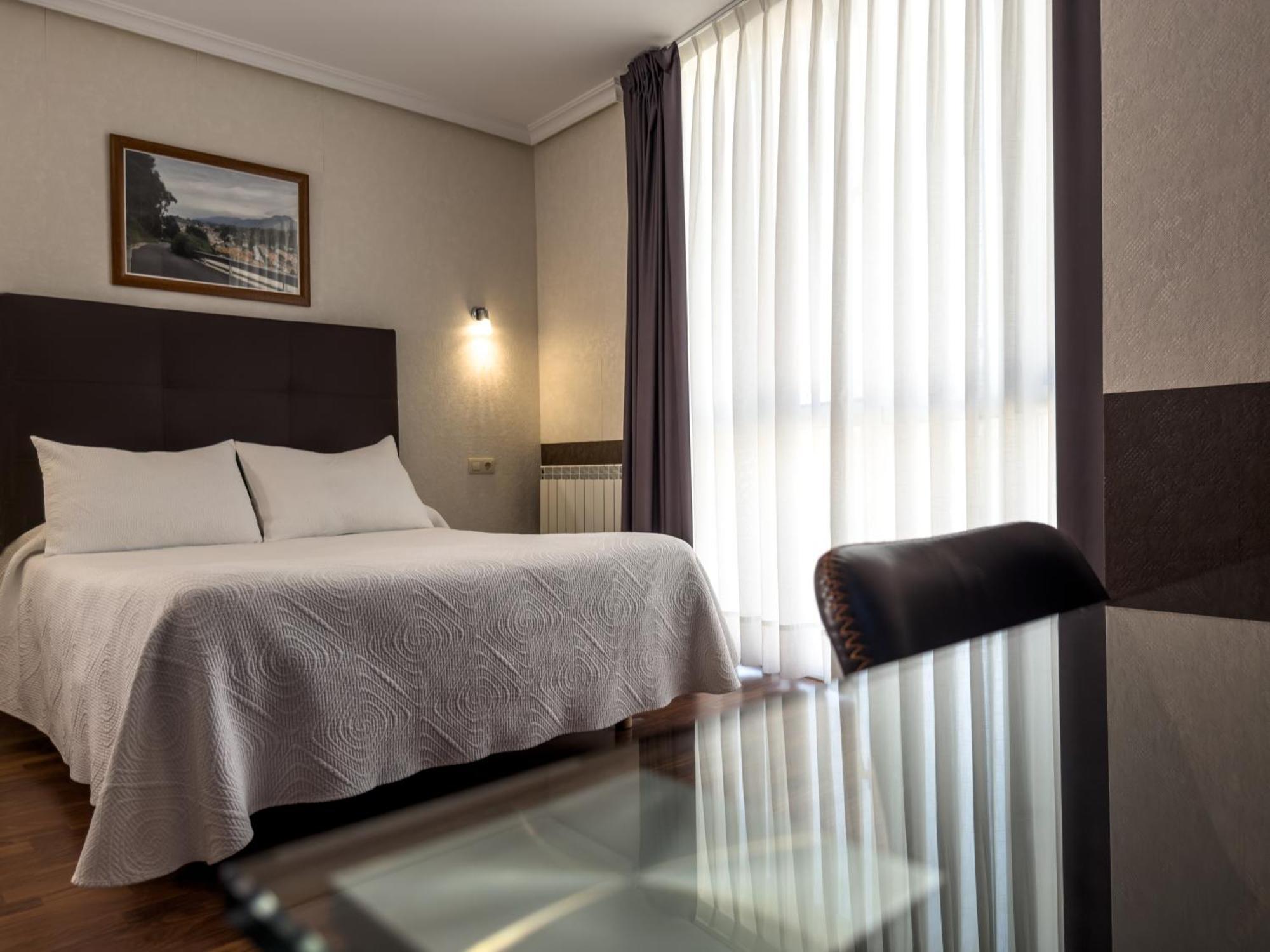 Hotel Verdemar Ribadesella Esterno foto